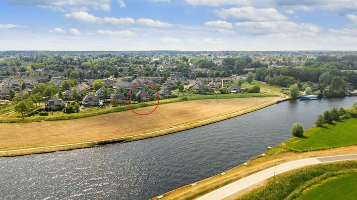 Foto 49 van Regenboog 15