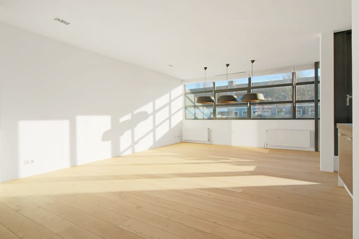 Photo 4 of Roerstraat 93-H