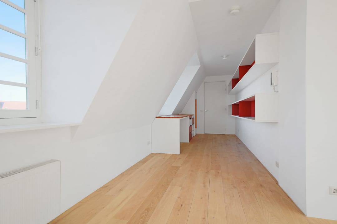 Photo 23 of Roerstraat 93-H