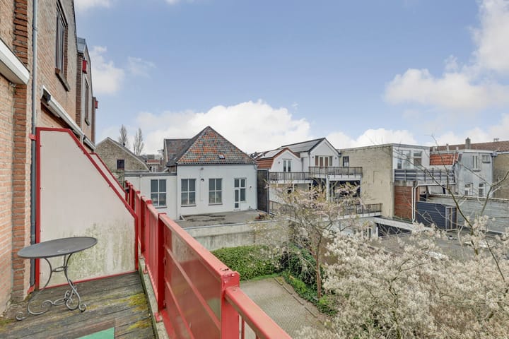 Foto 19 van Regentesseplantsoen 42