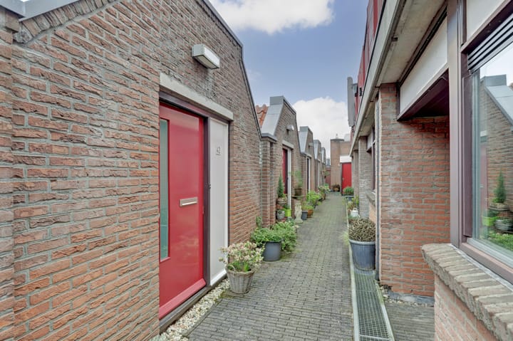 Foto 21 van Regentesseplantsoen 42