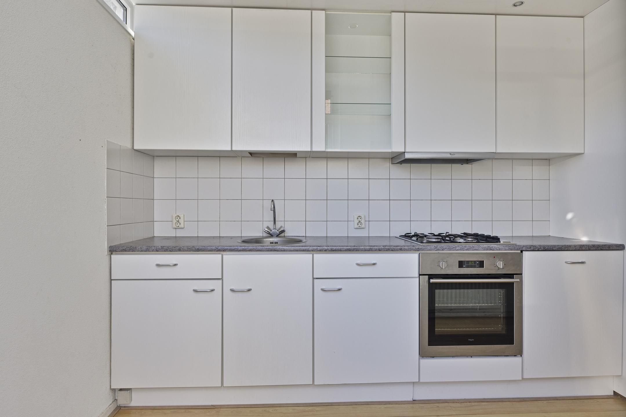 Photo 9 of Aquila 33