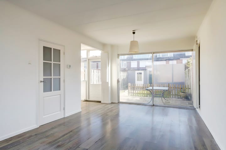 Foto 4 van Bernhardstraat 27