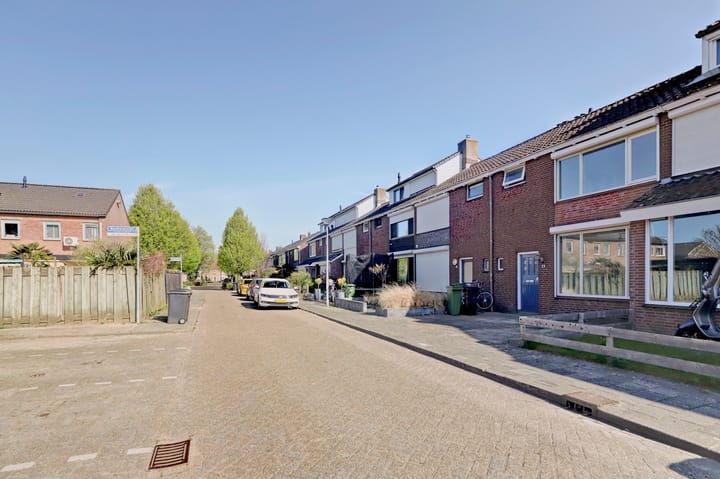 Foto 27 van Bernhardstraat 27