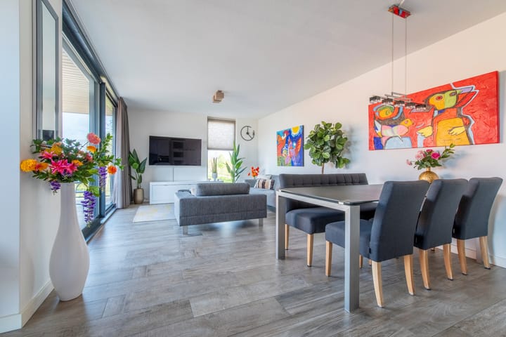 Foto 10 van Van de Polerf 7