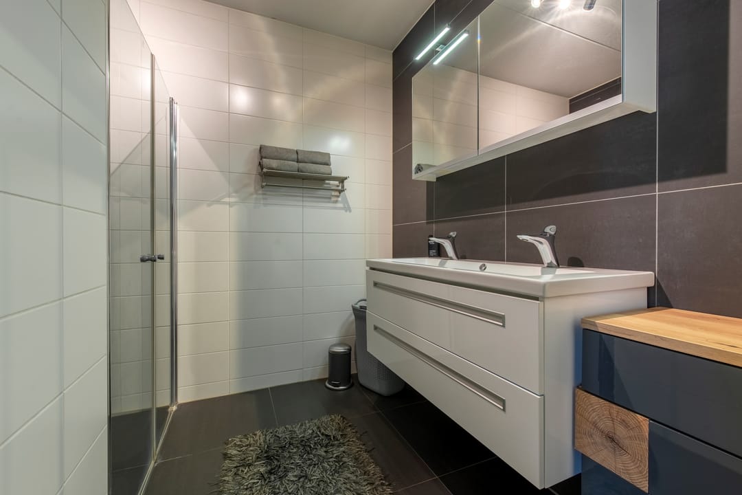 Foto 26 van Van de Polerf 7