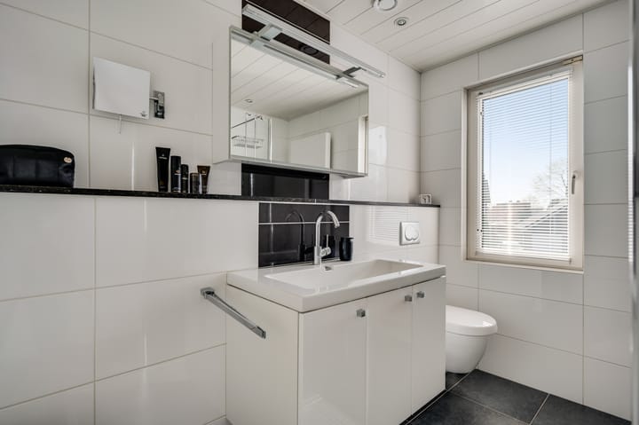 Photo 17 of Praamstraat 3