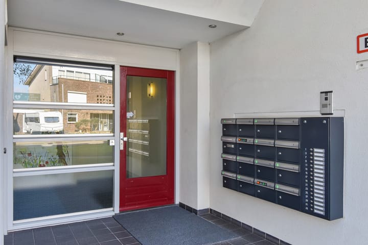 Photo 28 of Martin Luther Kingstraat 11