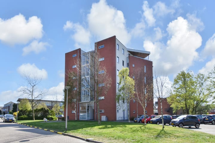 Photo 32 of Martin Luther Kingstraat 11