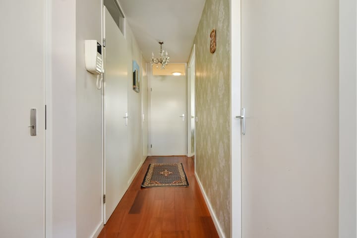 Photo 26 of Martin Luther Kingstraat 11