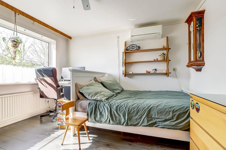 Photo 12 of Lindenstraat 4