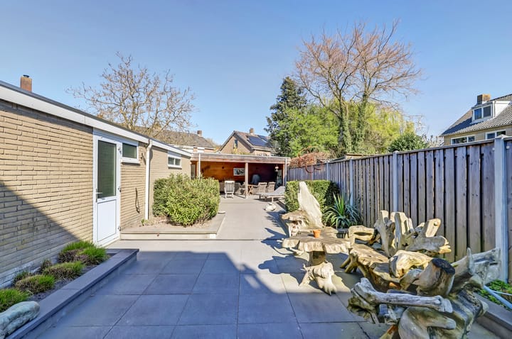 Photo 21 of Lindenstraat 4