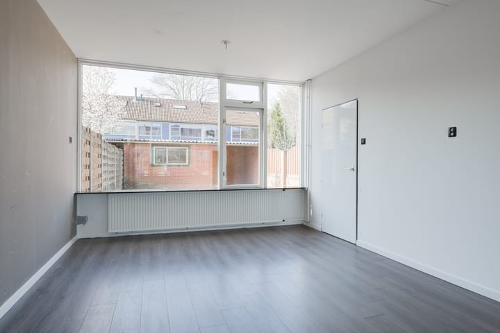 Photo 15 of Duval Slothouwerstraat 54