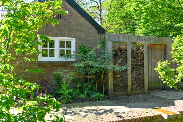 Foto 42 van Heelsumseweg 21