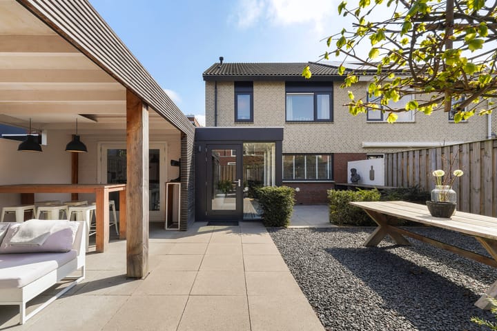 Foto 64 van Oudenboschstraat 13