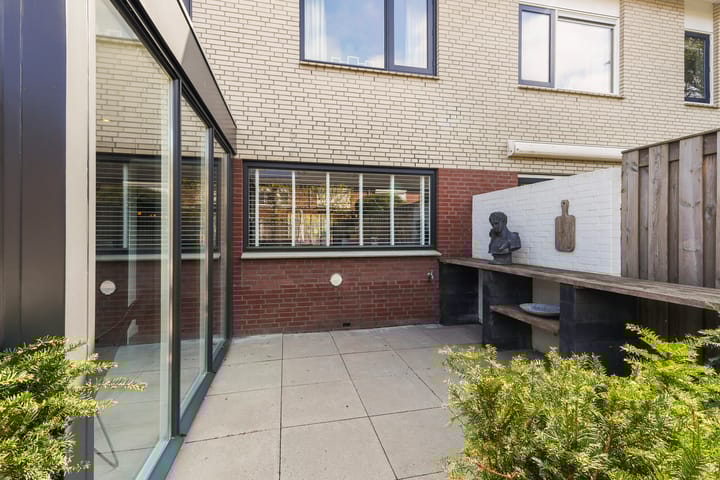 Foto 68 van Oudenboschstraat 13