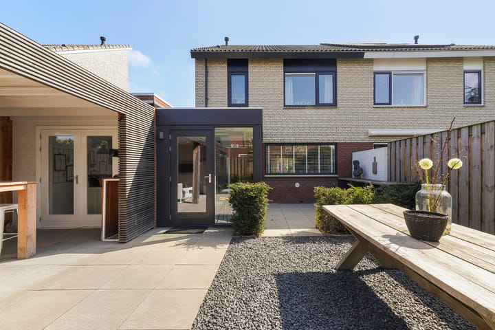 Foto 69 van Oudenboschstraat 13