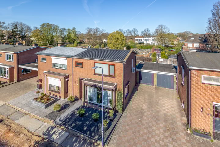 Photo 1 of Thorbeckestraat 31