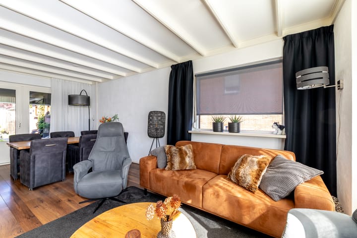 Photo 12 of Thorbeckestraat 31