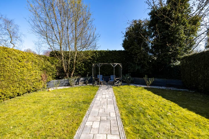 Foto 13 van Julianalaan 11