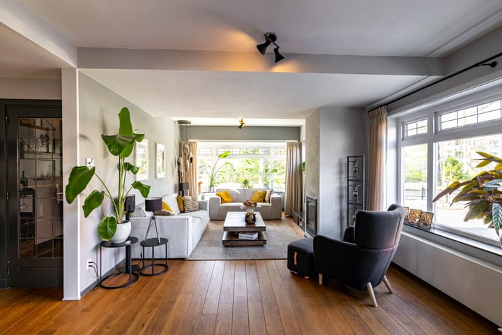 Foto 40 van Julianalaan 11