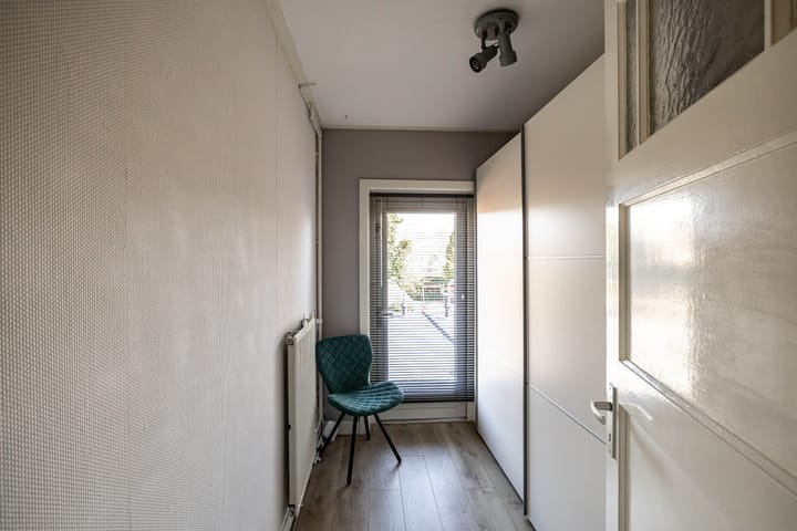 Foto 45 van Julianalaan 11