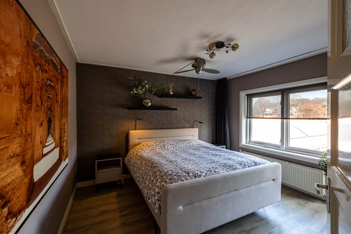 Foto 47 van Julianalaan 11