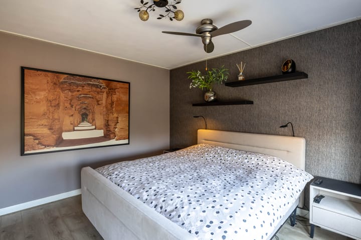 Foto 48 van Julianalaan 11