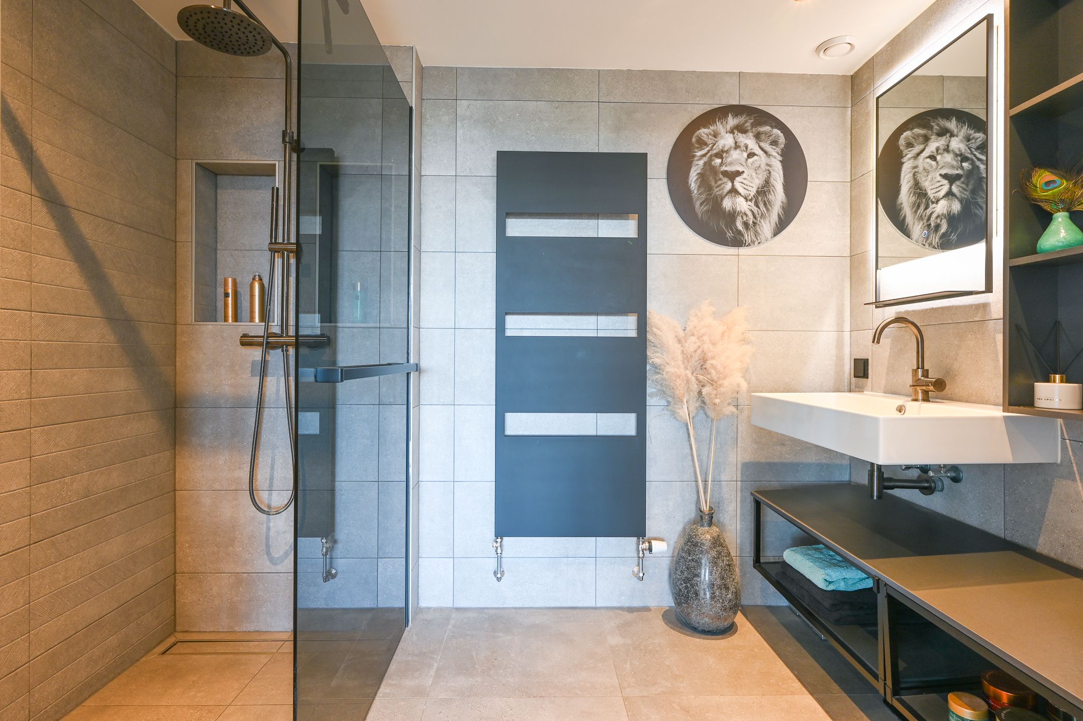 Foto 15 van Makoréhout 23