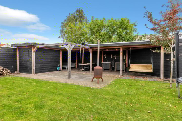 Photo 42 of Dorpen 65-A