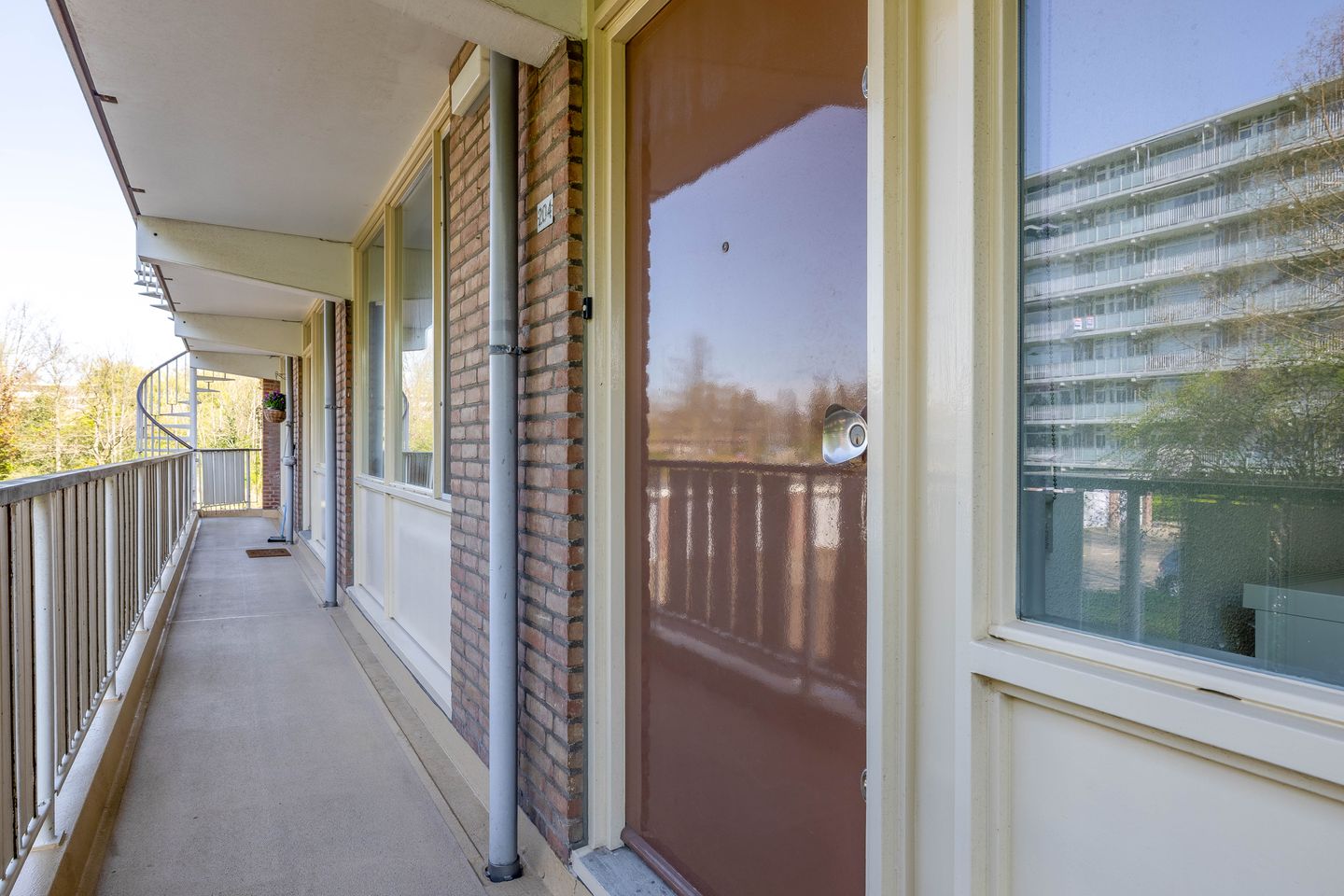 Foto 10 van Alkenoord 204