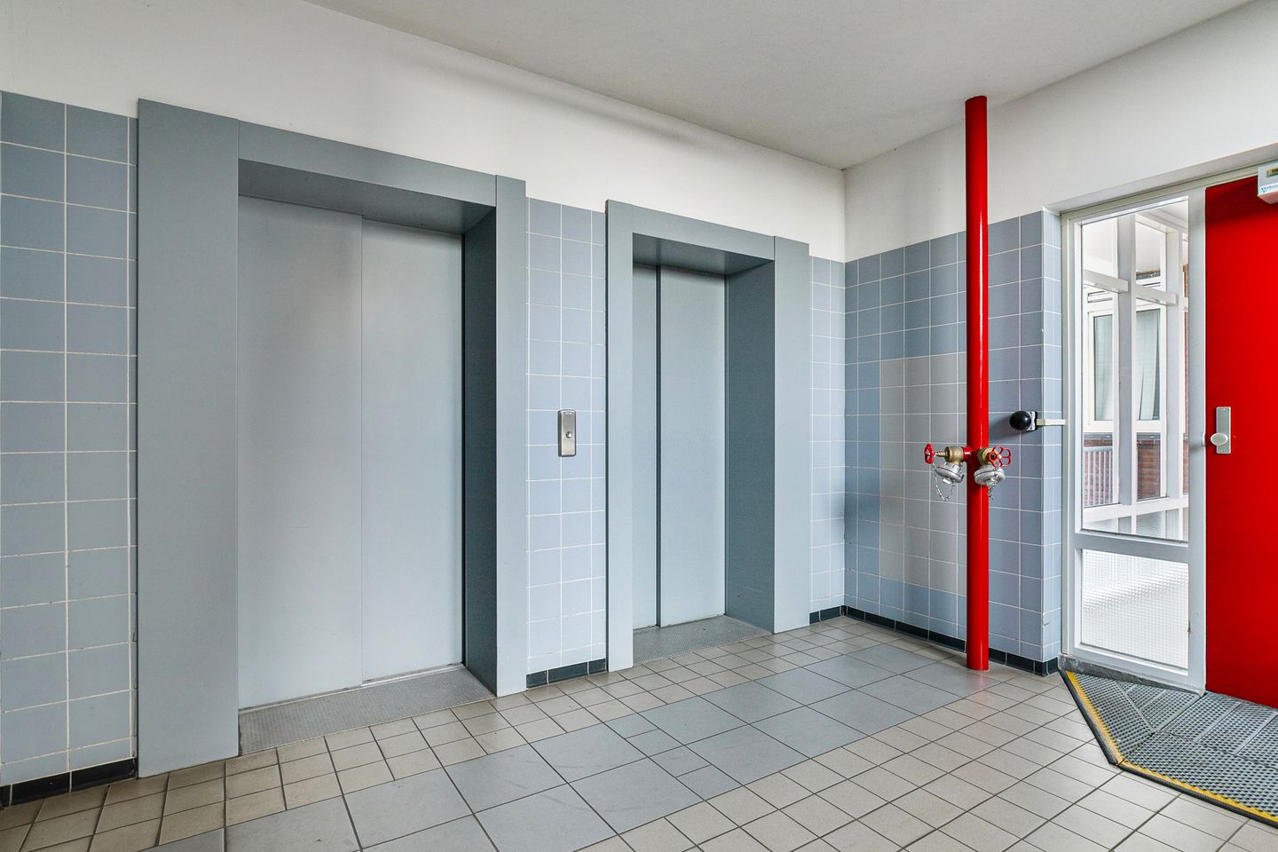 Foto 25 van Langswater 747