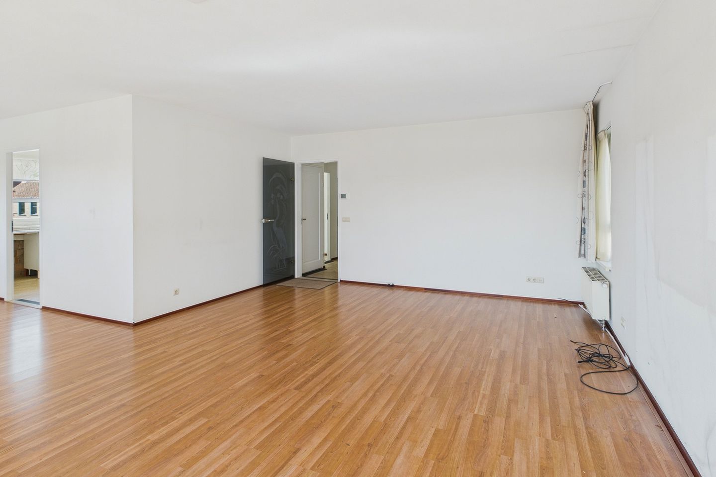 Foto 10 van Ledelplein 8-013