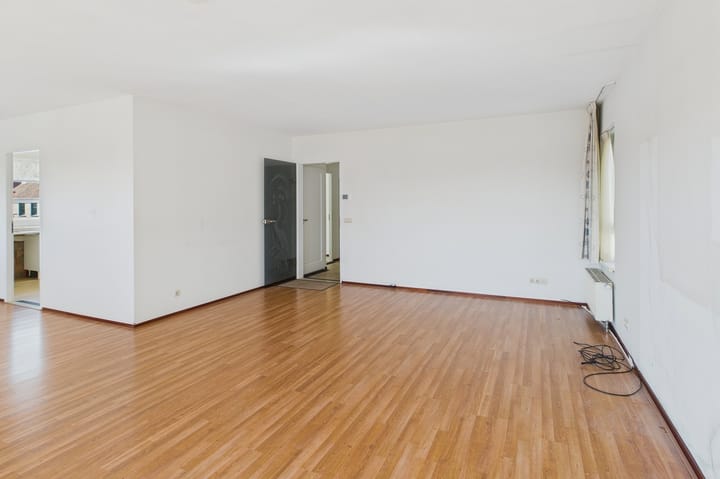 Foto 10 van Ledelplein 8-013