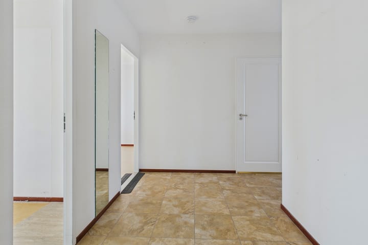 Foto 22 van Ledelplein 8-013