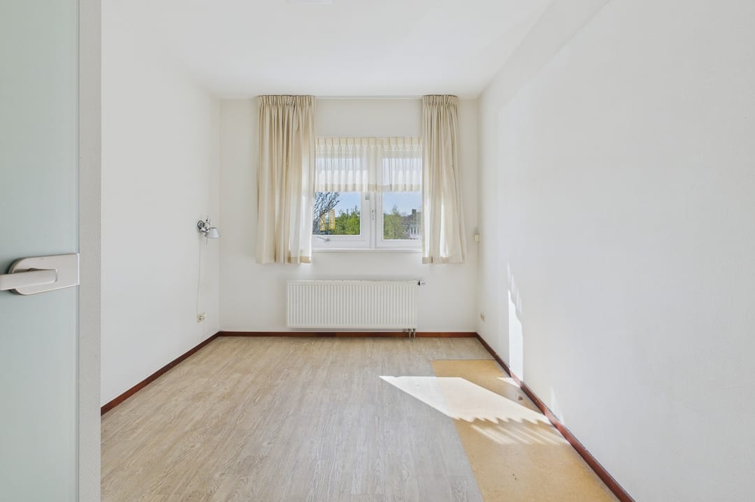 Foto 28 van Ledelplein 8-013