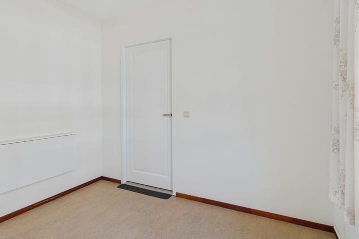 Foto 35 van Ledelplein 8-013