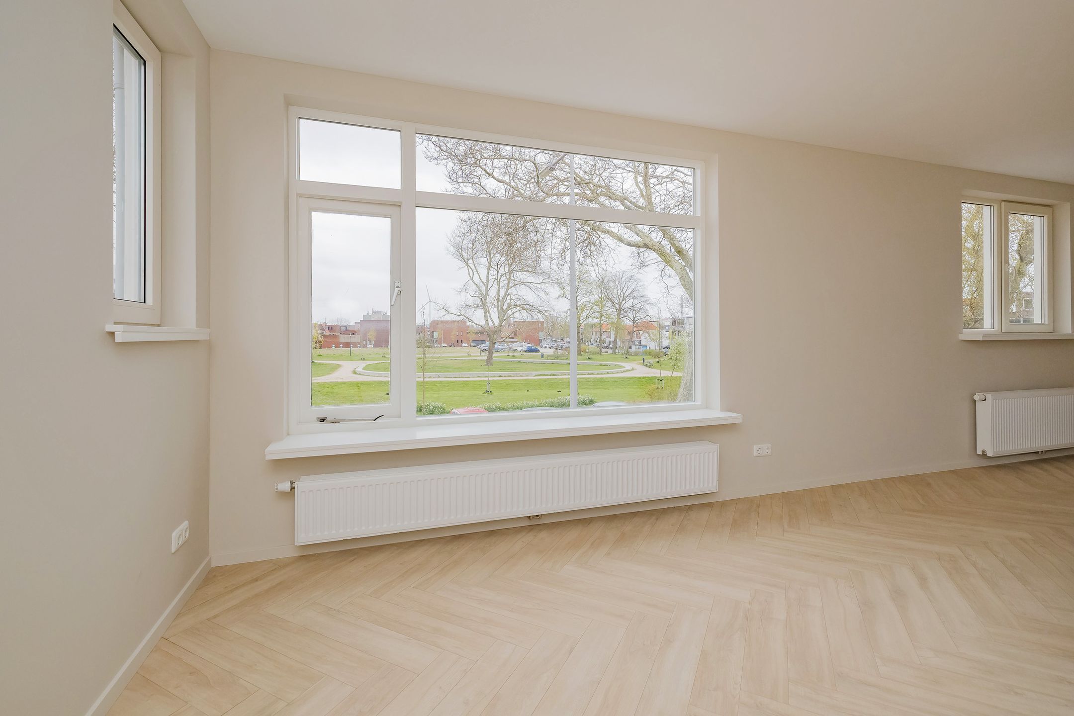 Photo 3 of Lindenstraat 1-A