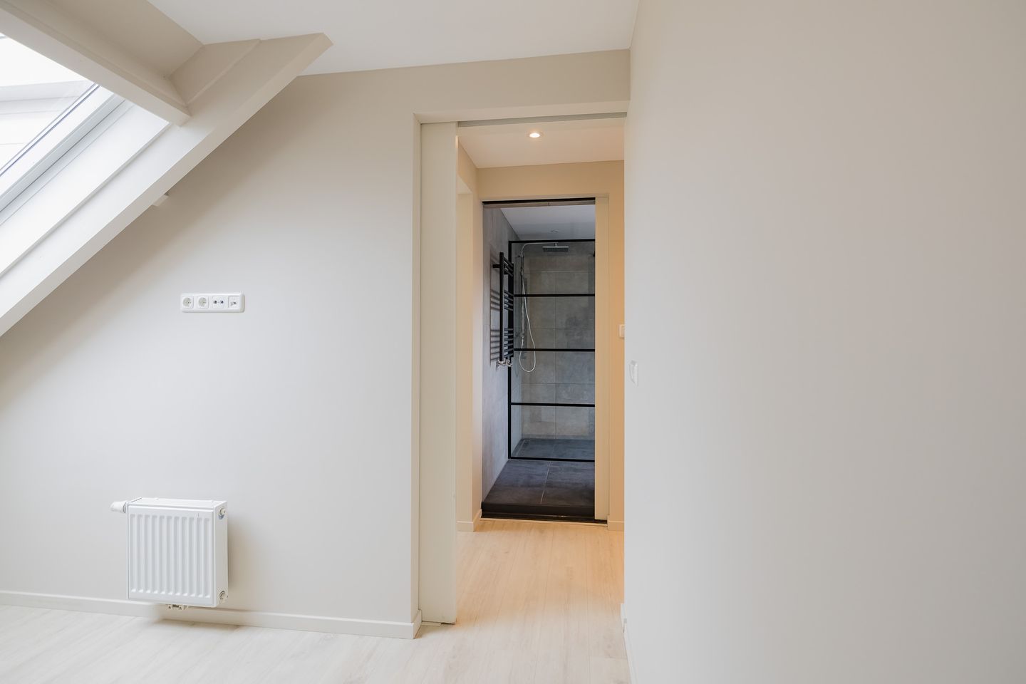 Photo 20 of Lindenstraat 1-A