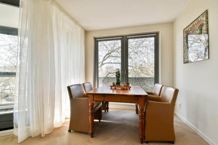 Foto 6 van Roentgenstraat 119