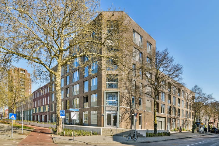 Foto 24 van Roentgenstraat 119