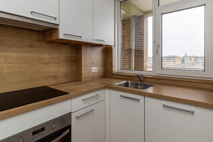 Foto 11 van Erasmusplein 203