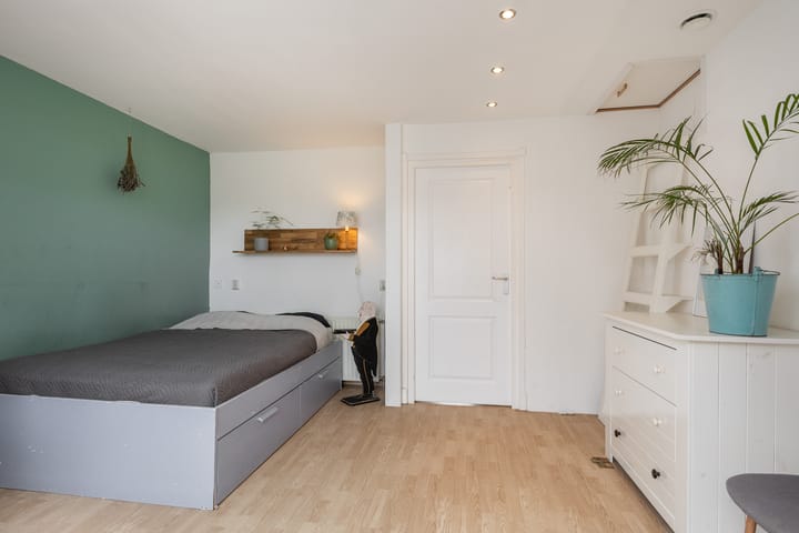 Photo 3 of Looydijk 104