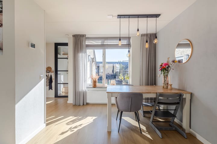 Foto 5 van Van Leijdenstraat 38