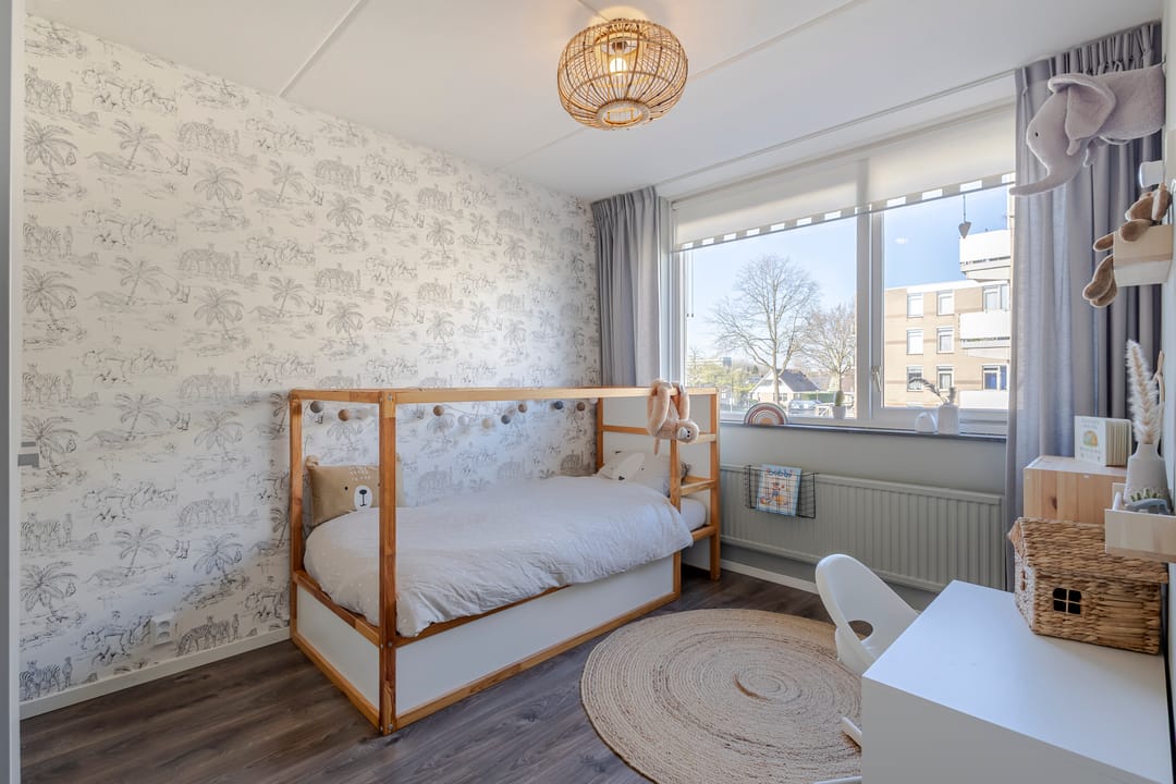 Foto 16 van Van Leijdenstraat 38