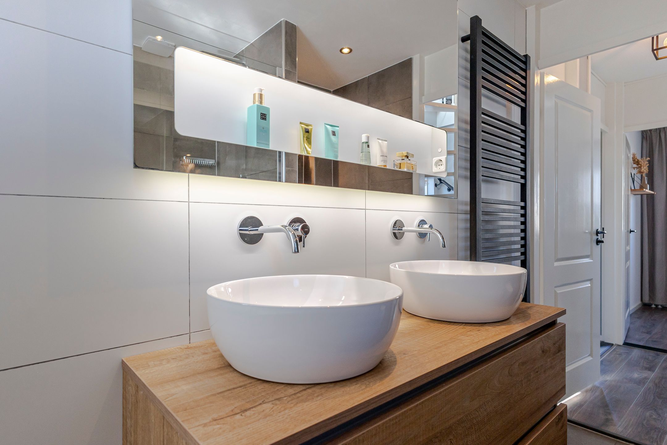 Foto 24 van Van Leijdenstraat 38