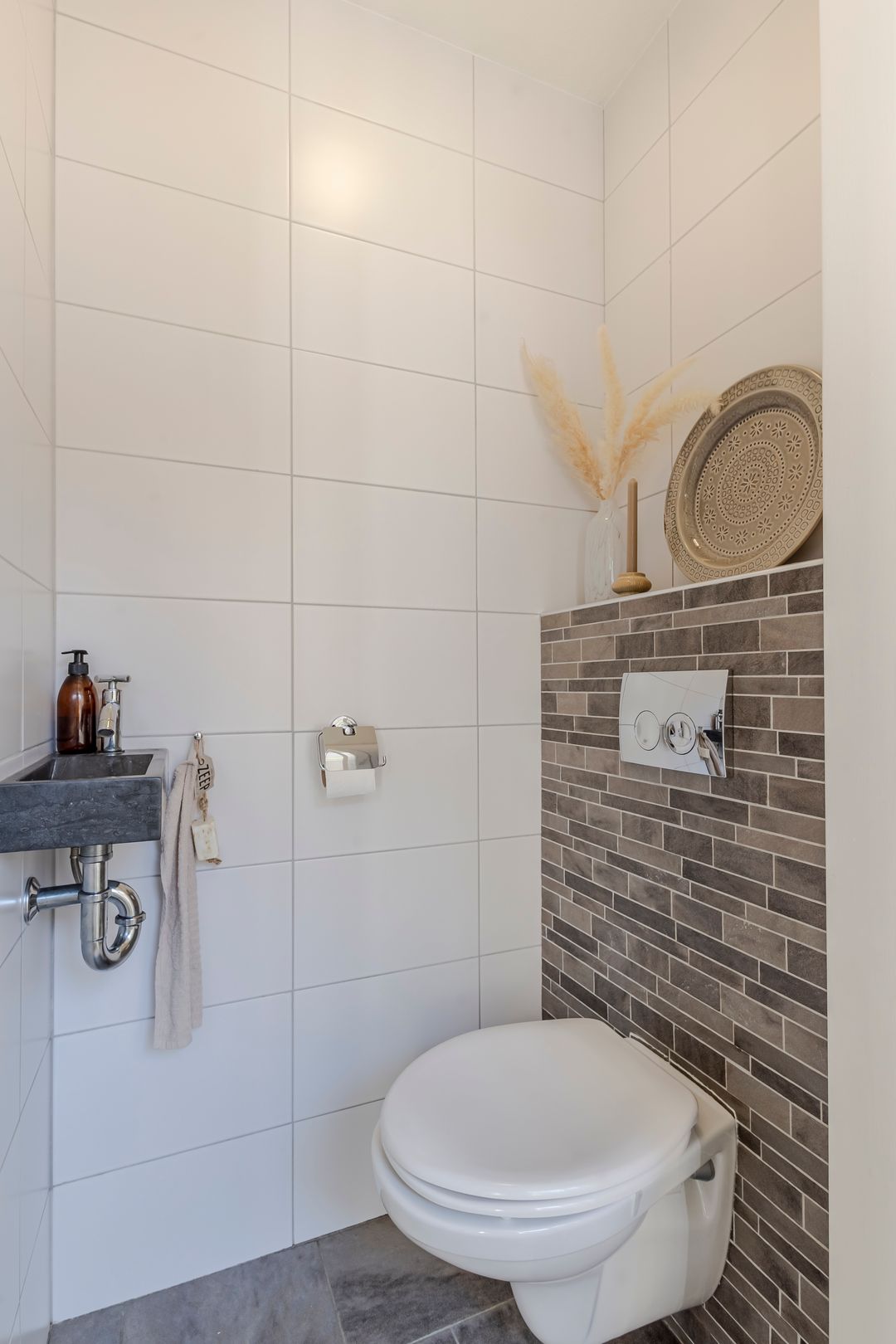 Foto 28 van Van Leijdenstraat 38