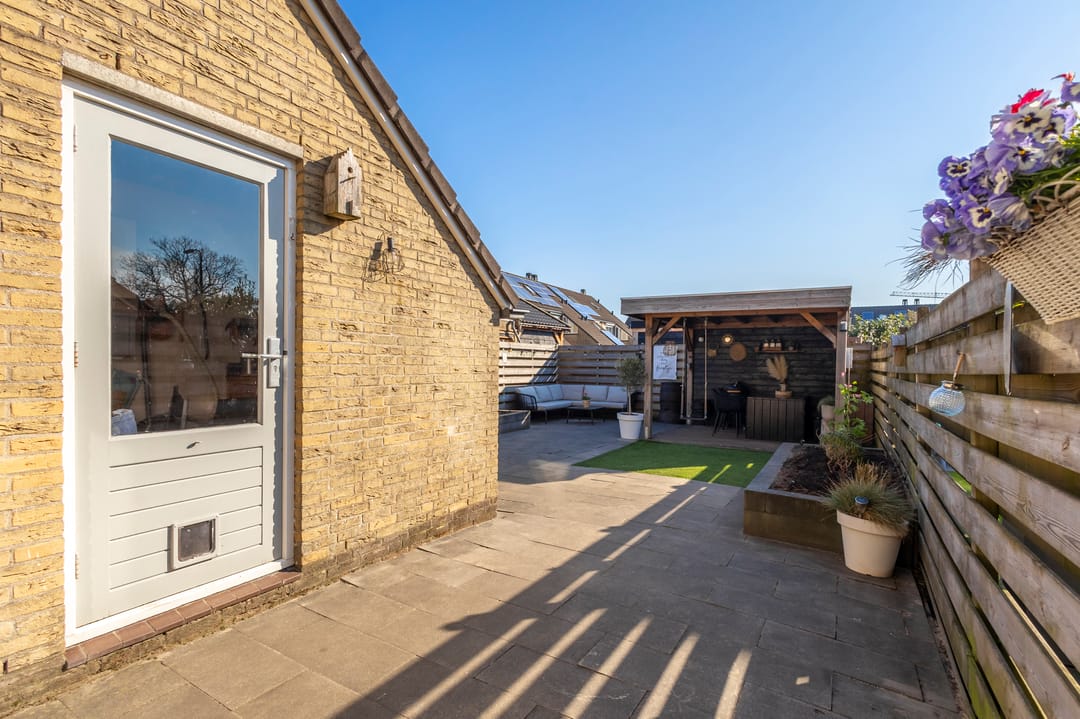 Foto 32 van Van Leijdenstraat 38