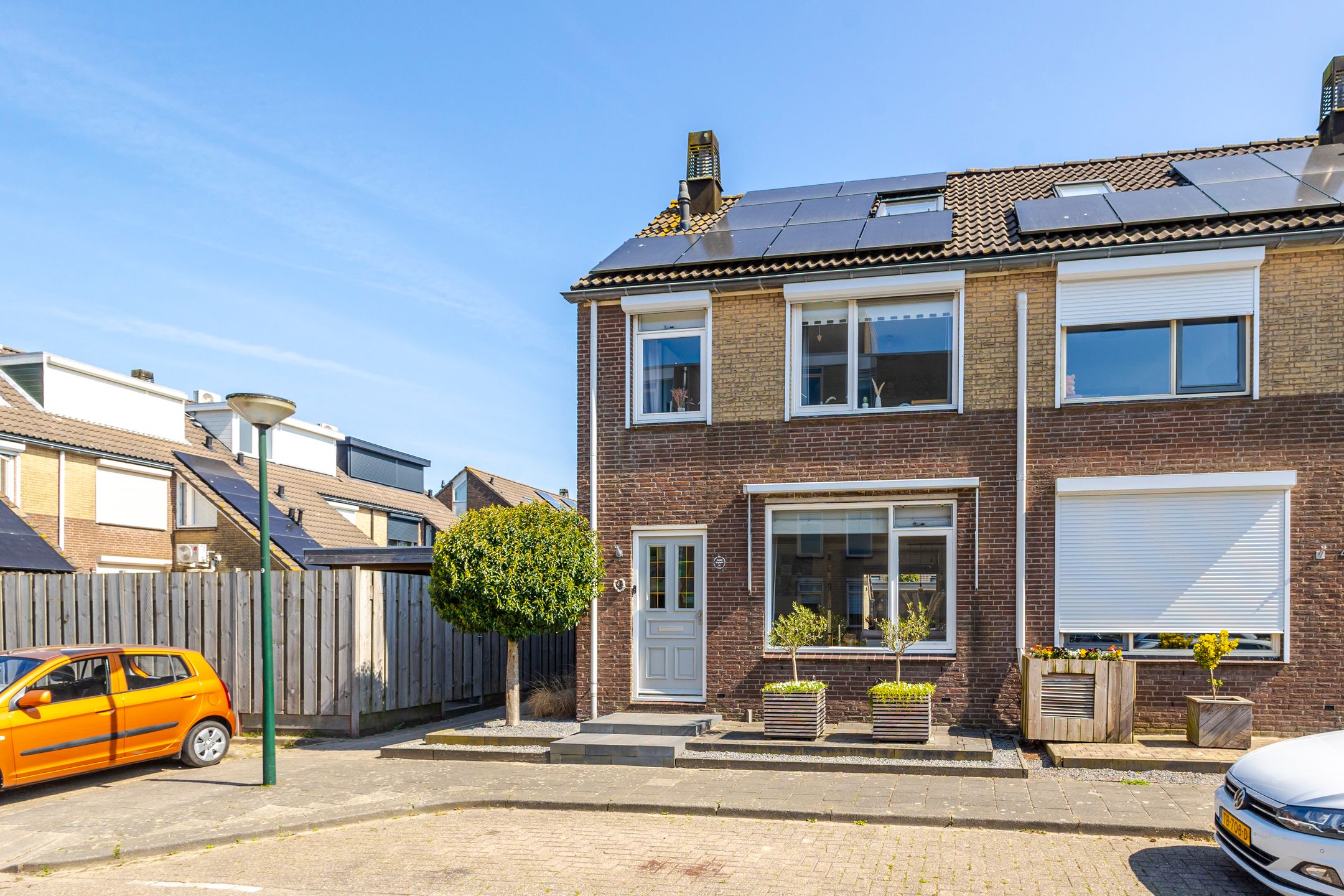 Foto 36 van Van Leijdenstraat 38