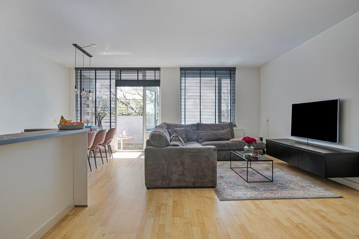 Foto 2 van Lokerenpassage 44